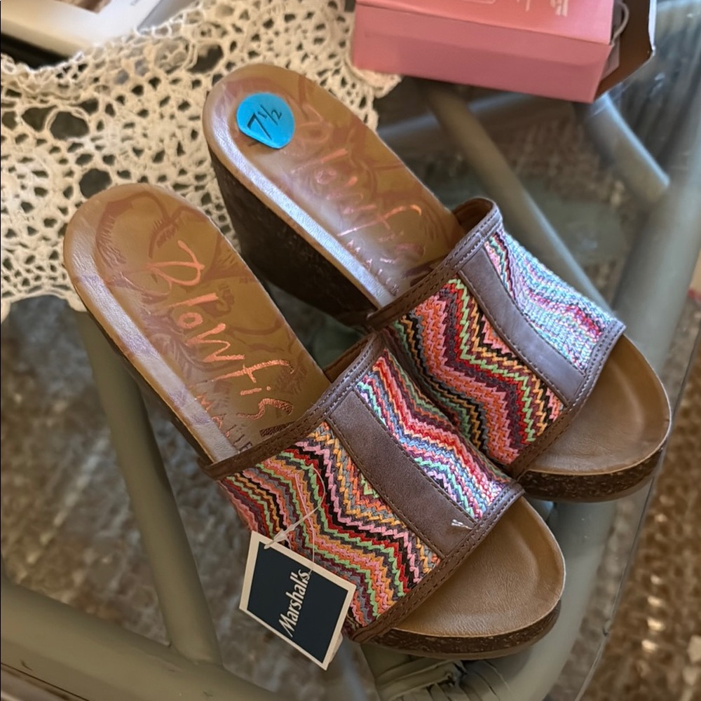 Blowfish Women's Multicolor Sandals